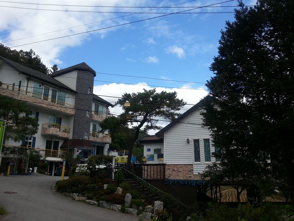 Chuncheon Atti Pension Exterior photo